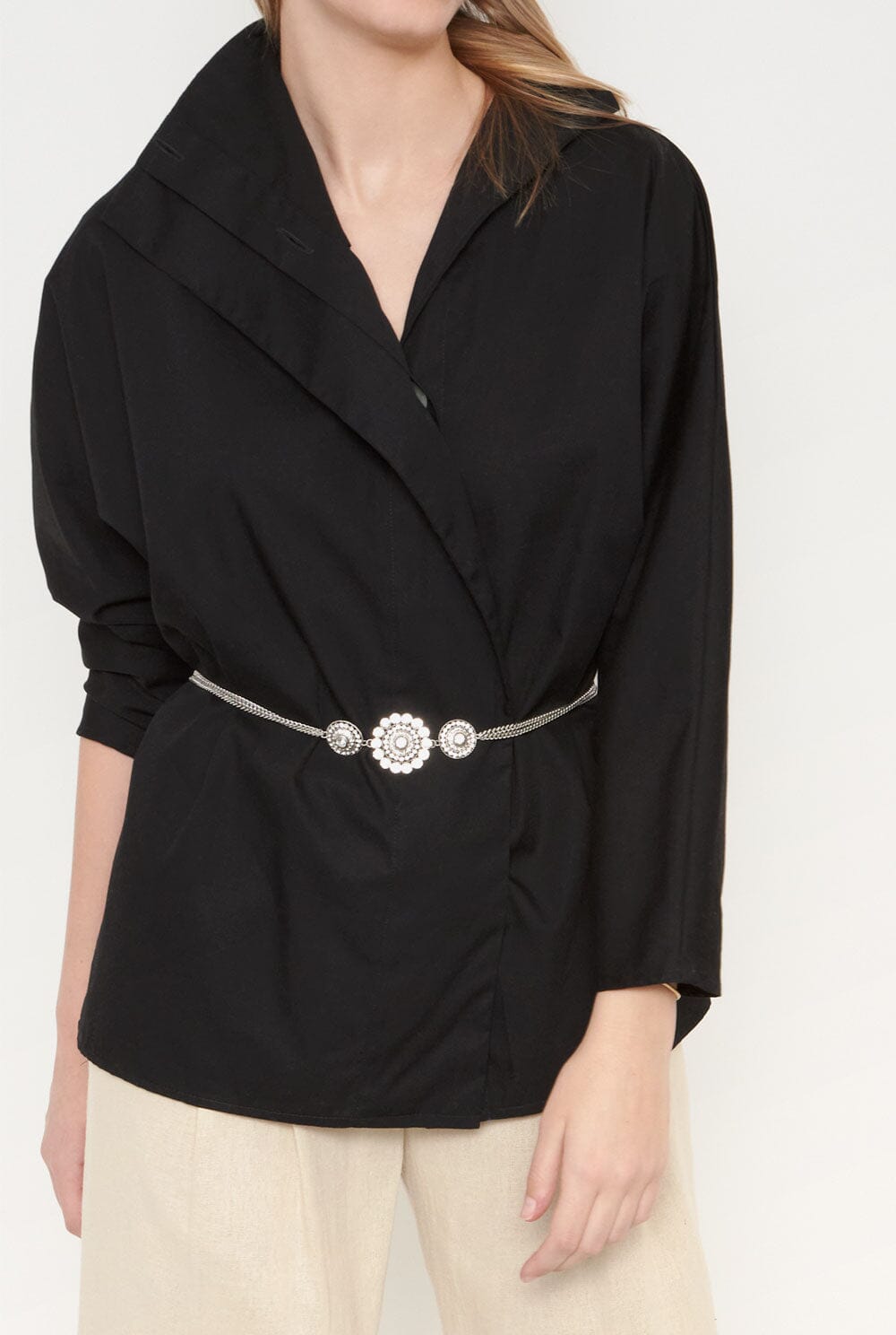 Camisa cierre lateral negro