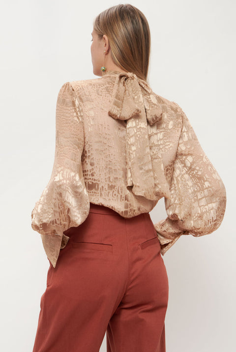 Camisa lazada dorada