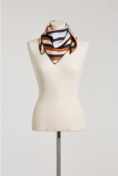Diagonal stripe camel