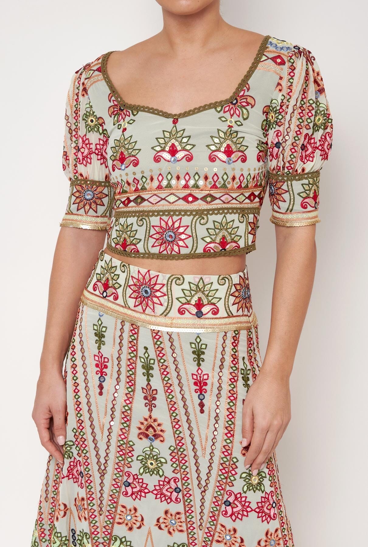 Kirvi Mirror Top