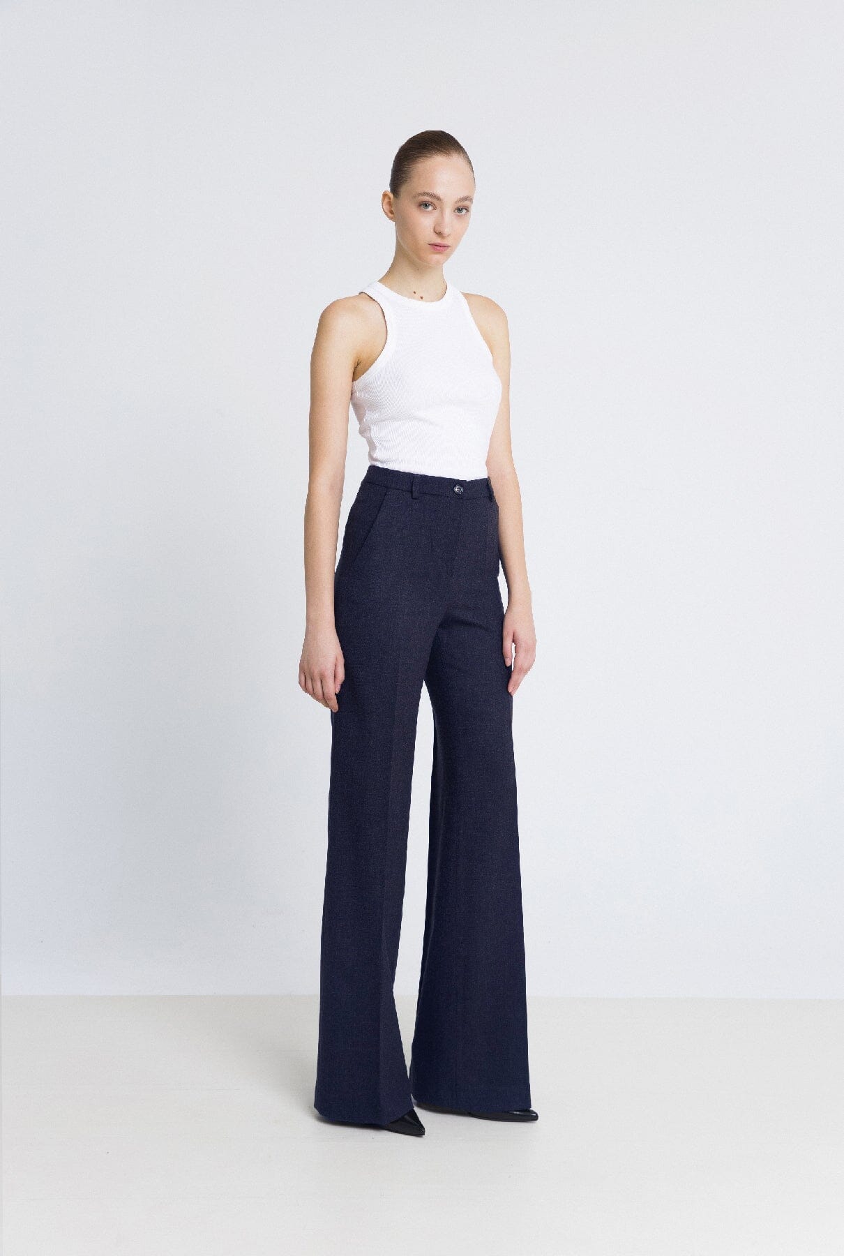 Pantalón flare lana azul