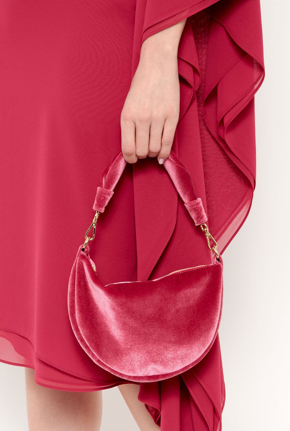 The Baby Gondola bag velvet Pink