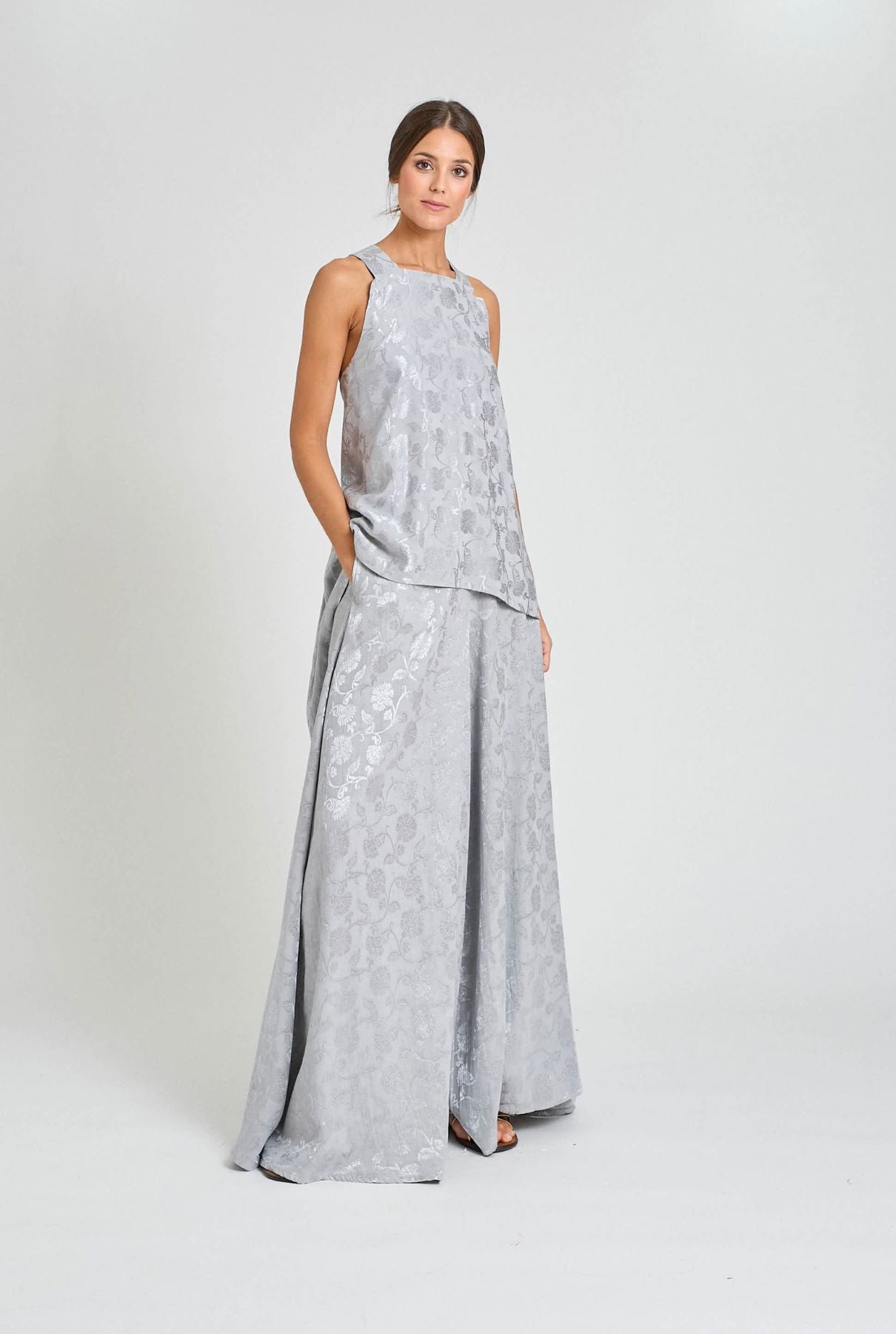 Top Chira Gris