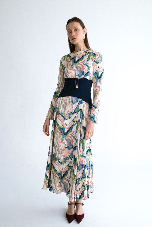 Vestido estampado y corsé azul