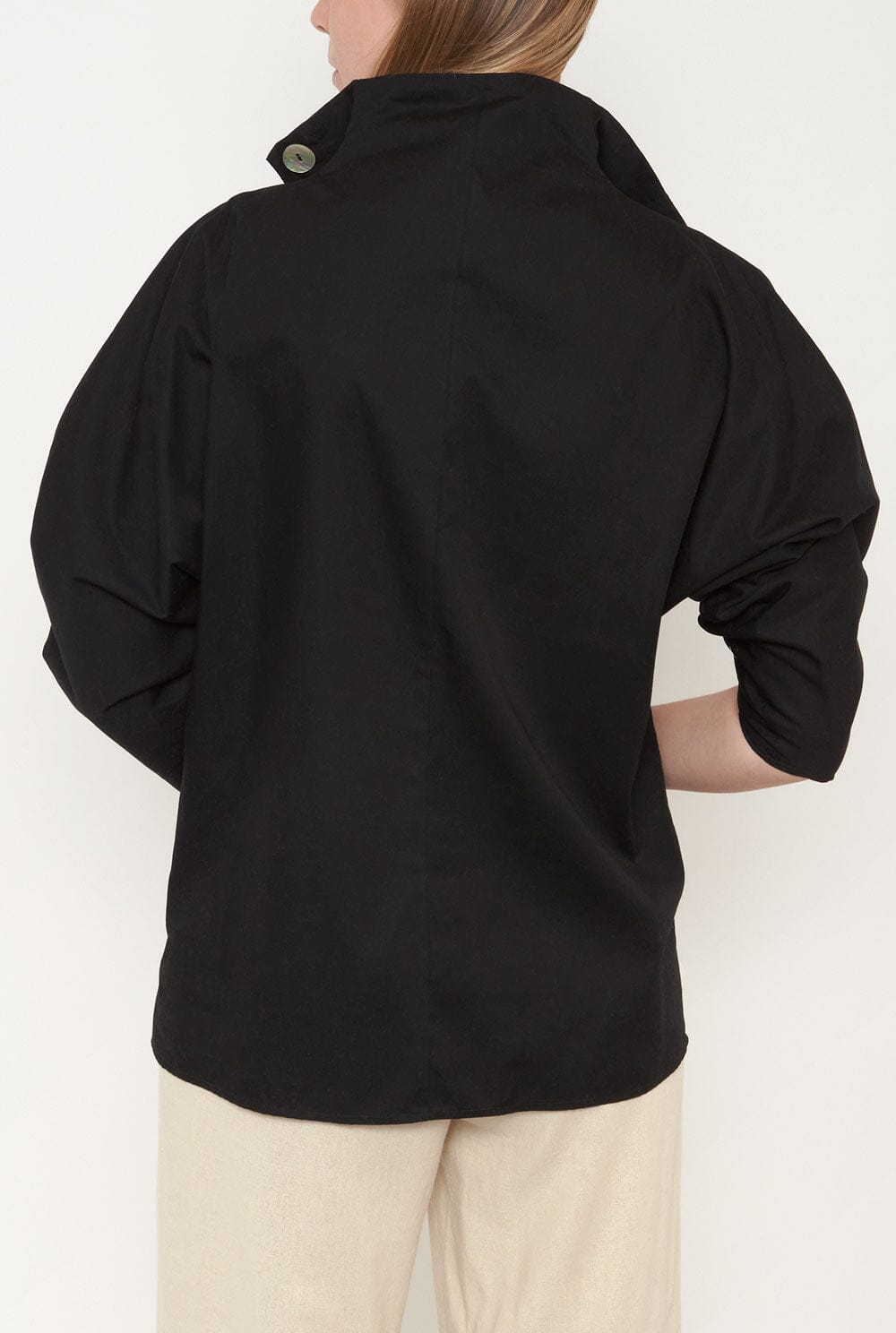 Camisa cierre lateral negro