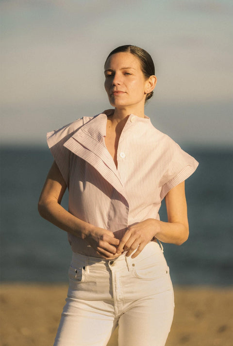 CAMISA LATERAL MANGA CORTA RAYAS ROSAS