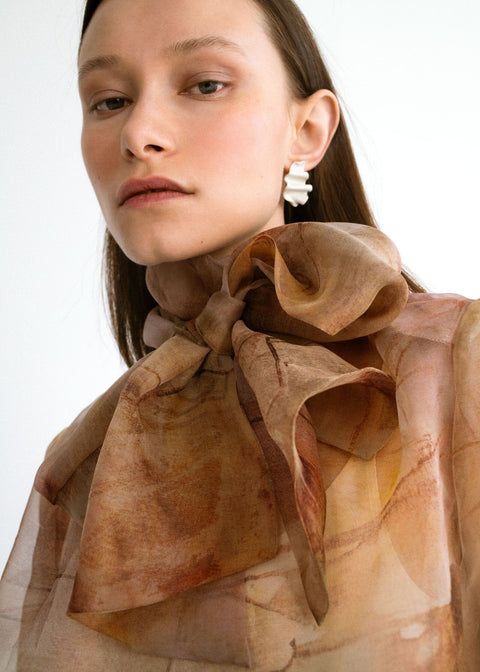 Camisa lazada organza estampada