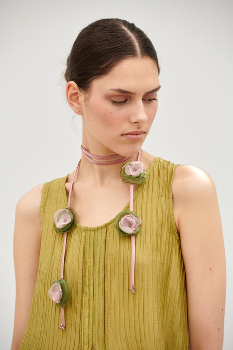 COLLAR ARTESANAL VERDE- ROSA