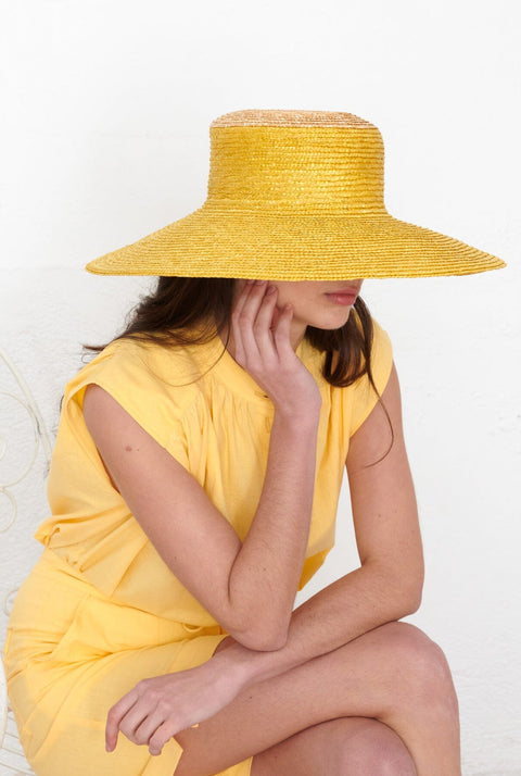 Sombrero copa alta amarillo