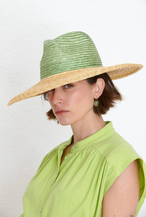 Sombrero copa verde ala natural