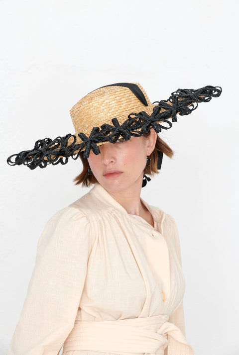 Sombrero cordobés natural flores negras