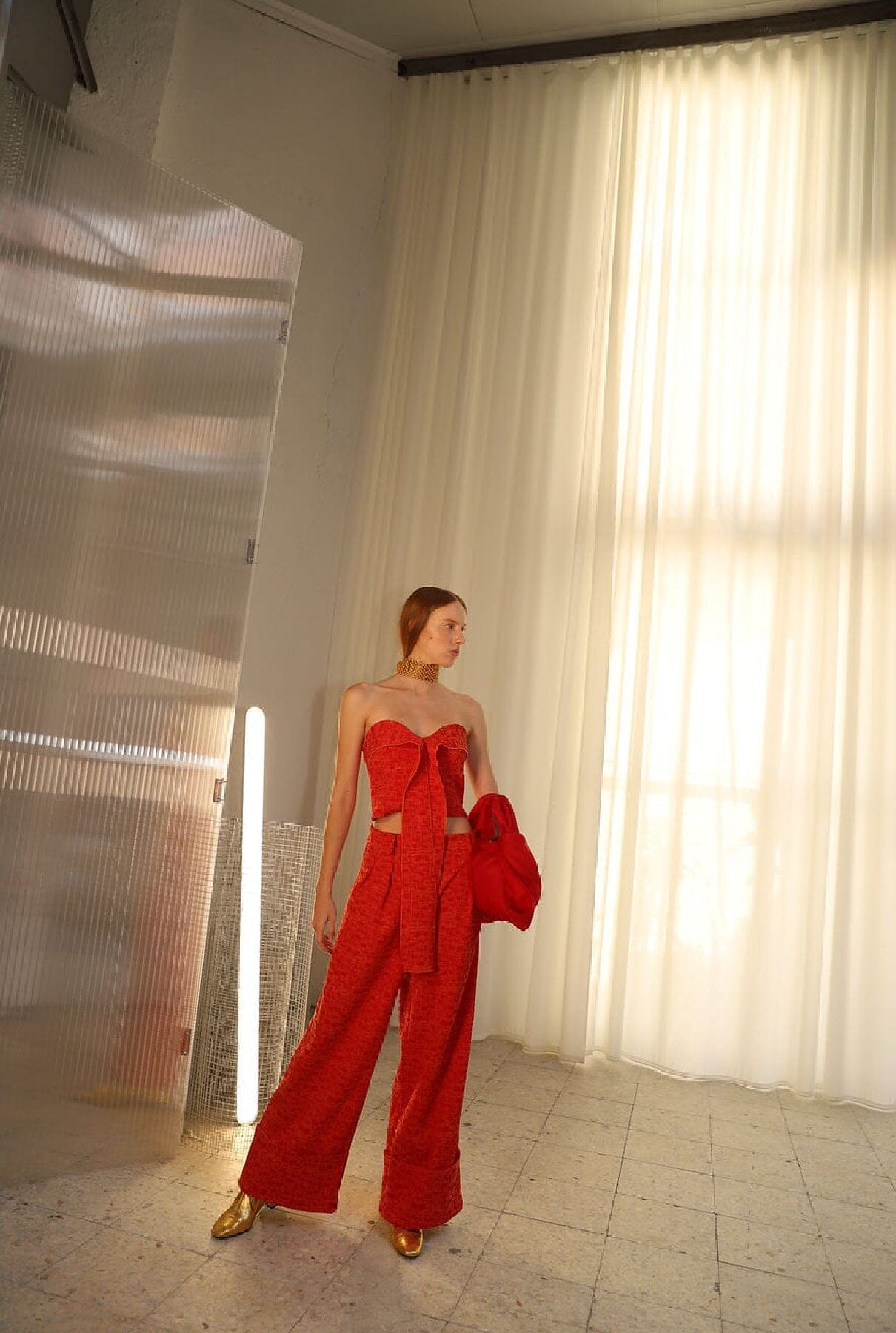 Pantalones delfina