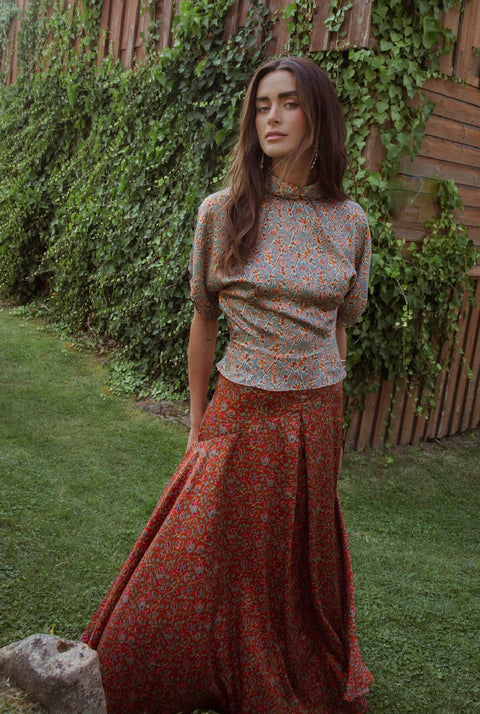 FALDA ZOISITA FLORES