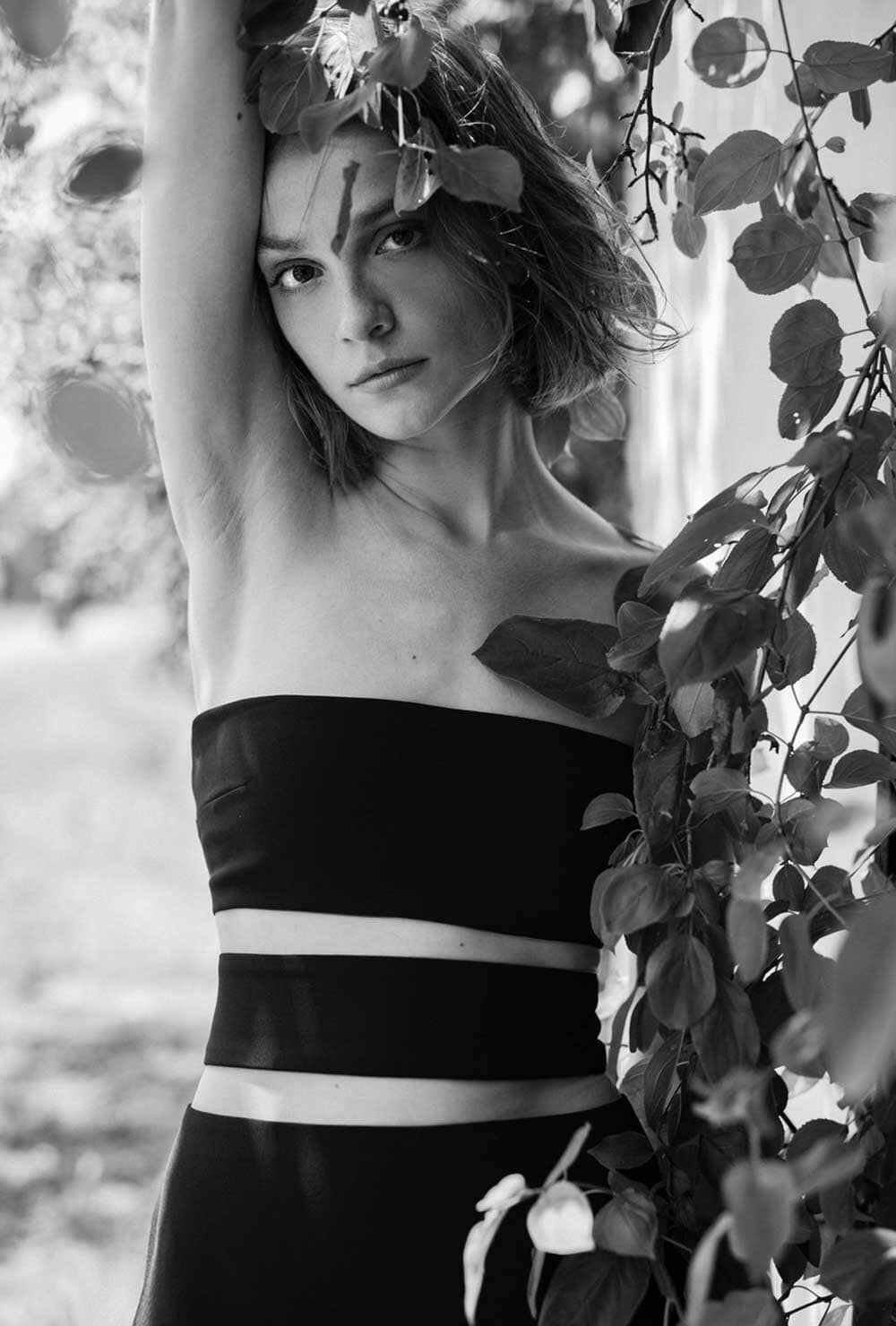 Fría black dress + cape