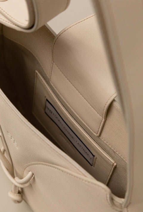 Garra Warm White Leather Tote Bag