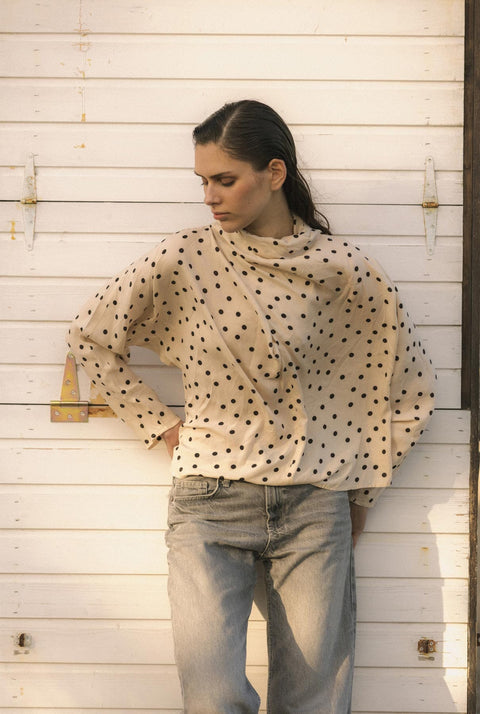Lola shirt