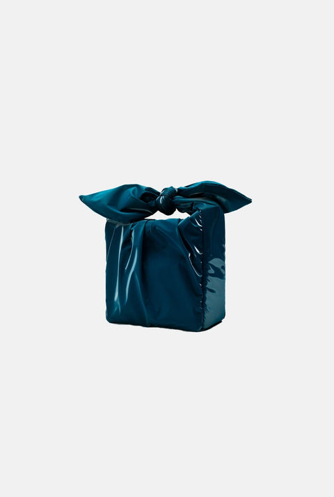 Mary Charol - Petroleum blue