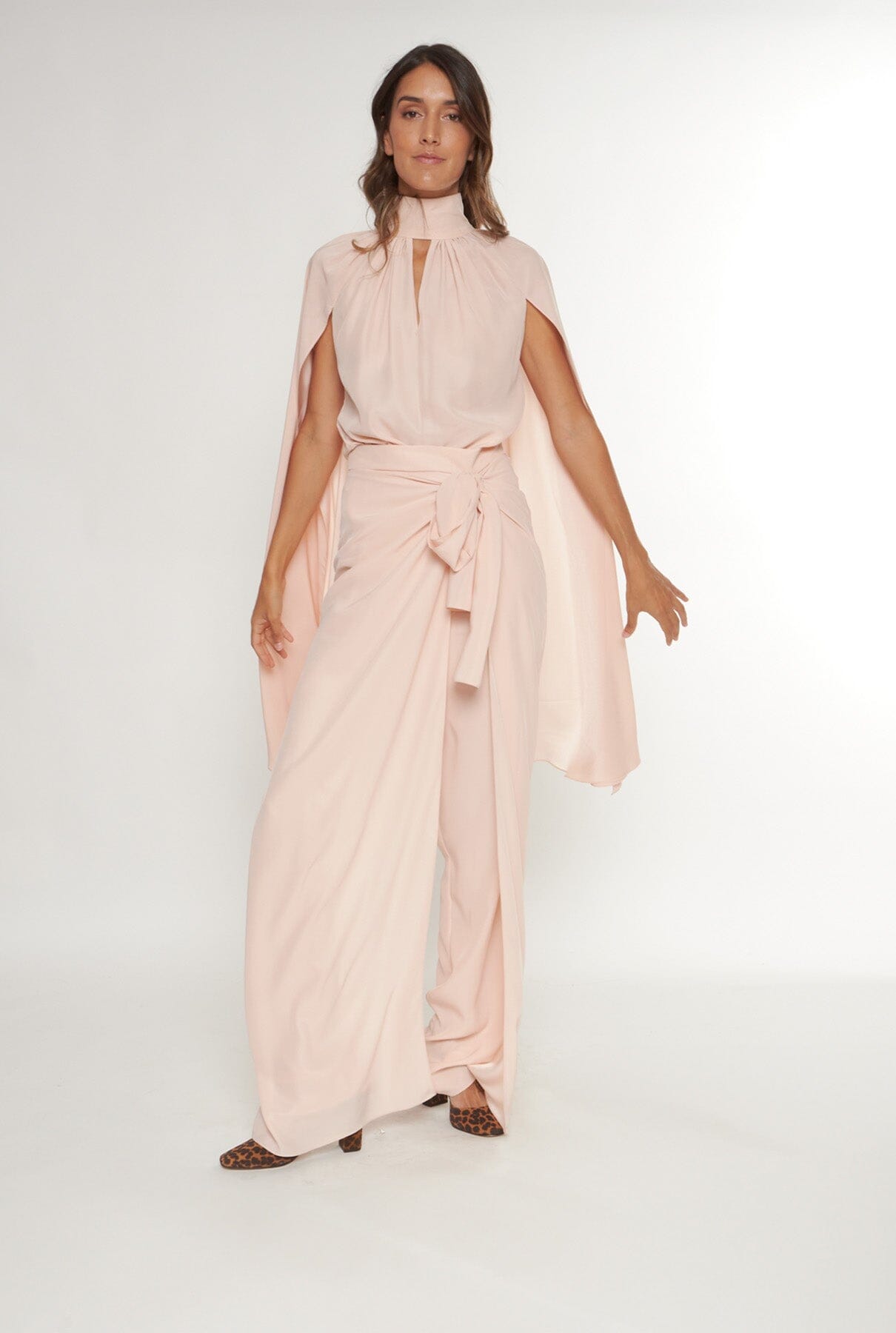 Pantalón envolvente rosa palo