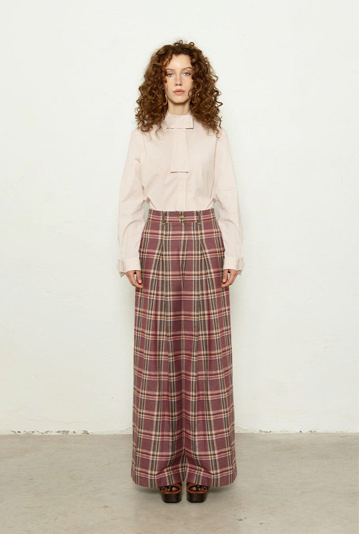 Pantalón Rosa Cuadros Granates