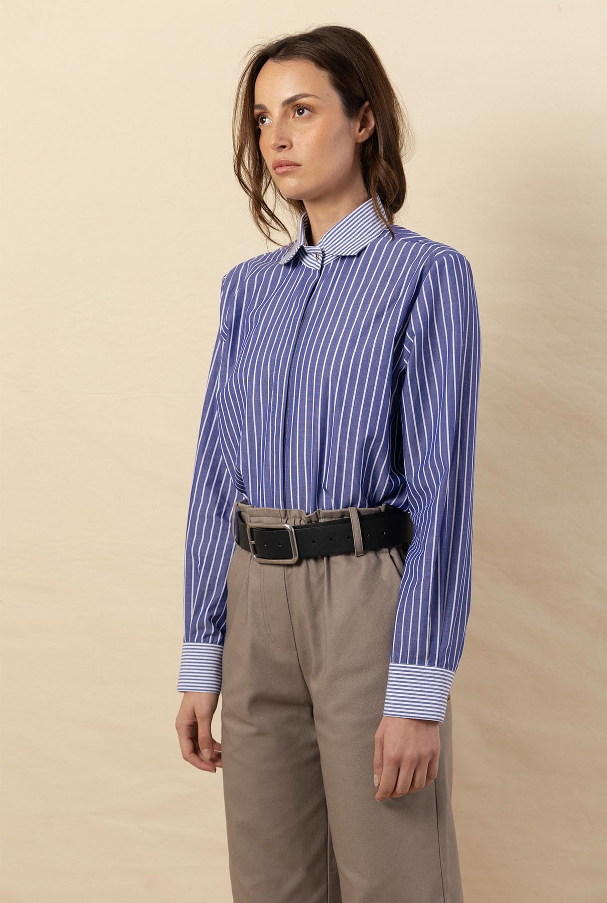 Pantalon Sofia boton canvas topo