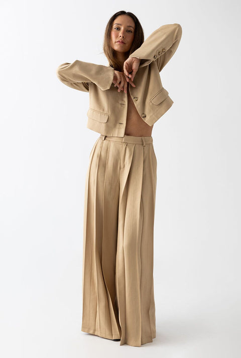 STRUCTURED JACKET: CAMEL