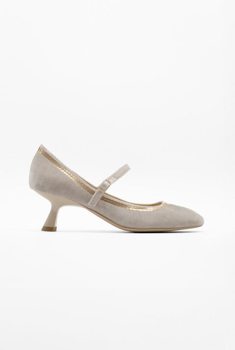 Suzanne 5 Talco