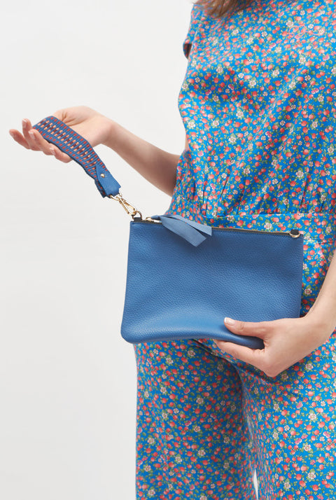 The mini Gala Bag Clutch blue
